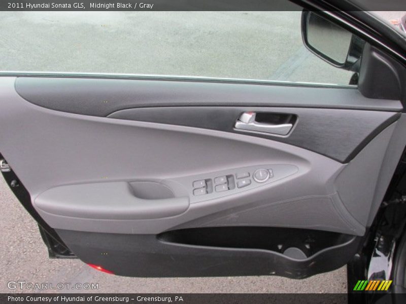 Midnight Black / Gray 2011 Hyundai Sonata GLS