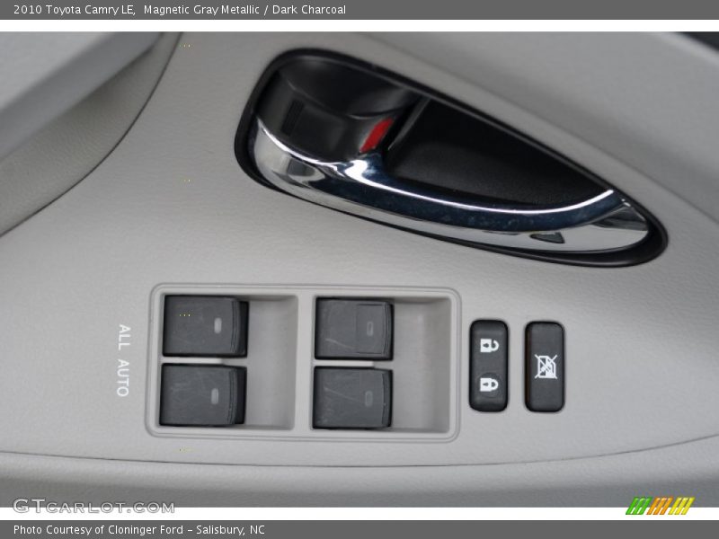 Magnetic Gray Metallic / Dark Charcoal 2010 Toyota Camry LE