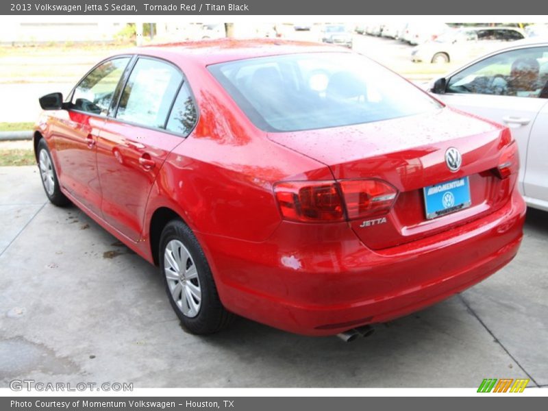 Tornado Red / Titan Black 2013 Volkswagen Jetta S Sedan