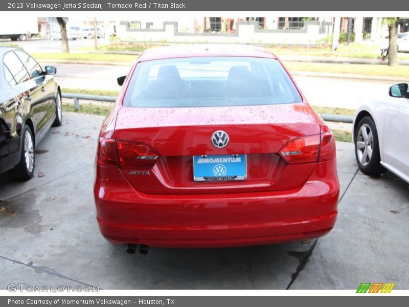 Tornado Red / Titan Black 2013 Volkswagen Jetta S Sedan