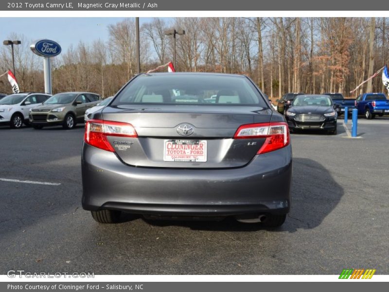 Magnetic Gray Metallic / Ash 2012 Toyota Camry LE