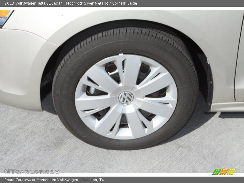 Moonrock Silver Metallic / Cornsilk Beige 2013 Volkswagen Jetta SE Sedan