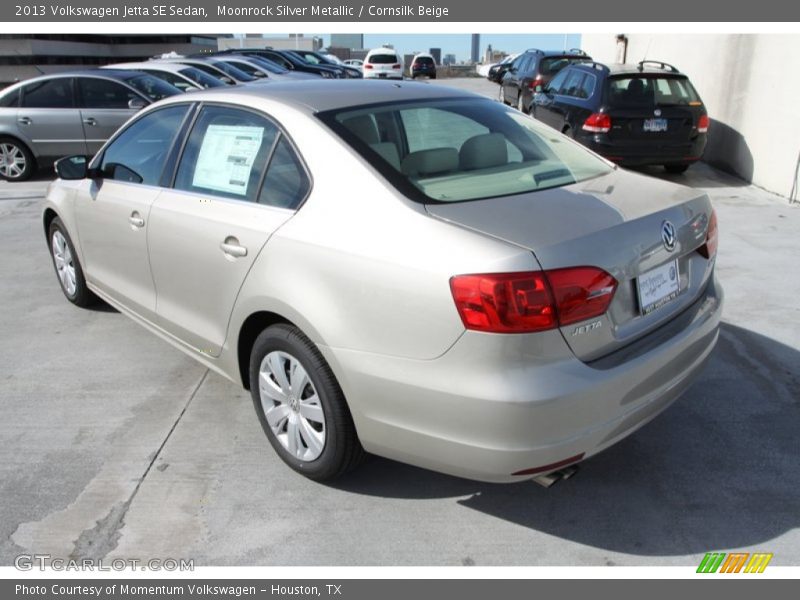 Moonrock Silver Metallic / Cornsilk Beige 2013 Volkswagen Jetta SE Sedan