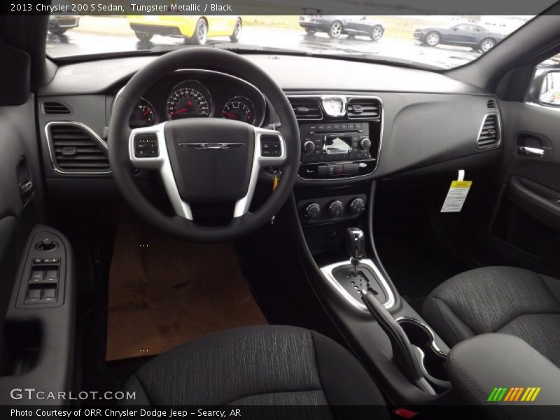 Tungsten Metallic / Black 2013 Chrysler 200 S Sedan