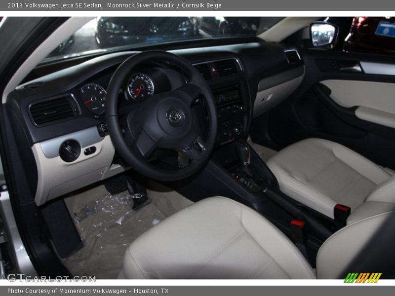 Moonrock Silver Metallic / Cornsilk Beige 2013 Volkswagen Jetta SE Sedan