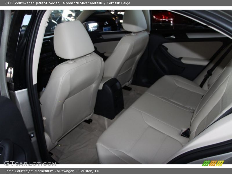 Moonrock Silver Metallic / Cornsilk Beige 2013 Volkswagen Jetta SE Sedan
