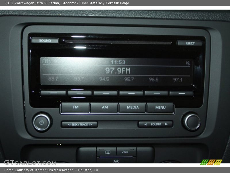 Moonrock Silver Metallic / Cornsilk Beige 2013 Volkswagen Jetta SE Sedan