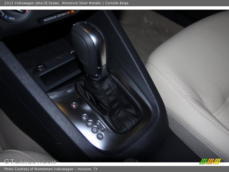 Moonrock Silver Metallic / Cornsilk Beige 2013 Volkswagen Jetta SE Sedan