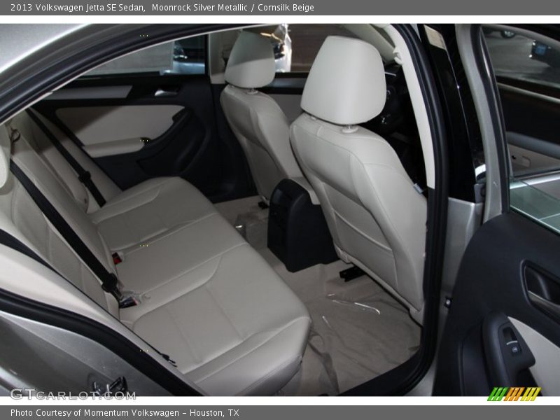 Moonrock Silver Metallic / Cornsilk Beige 2013 Volkswagen Jetta SE Sedan