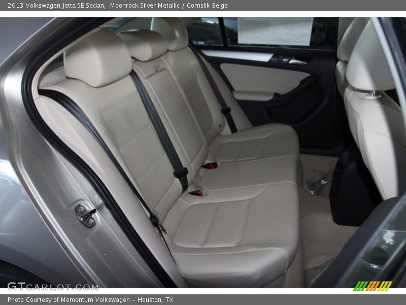 Moonrock Silver Metallic / Cornsilk Beige 2013 Volkswagen Jetta SE Sedan
