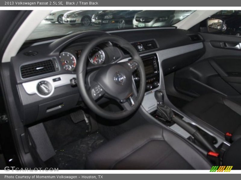 Black / Titan Black 2013 Volkswagen Passat 2.5L SE