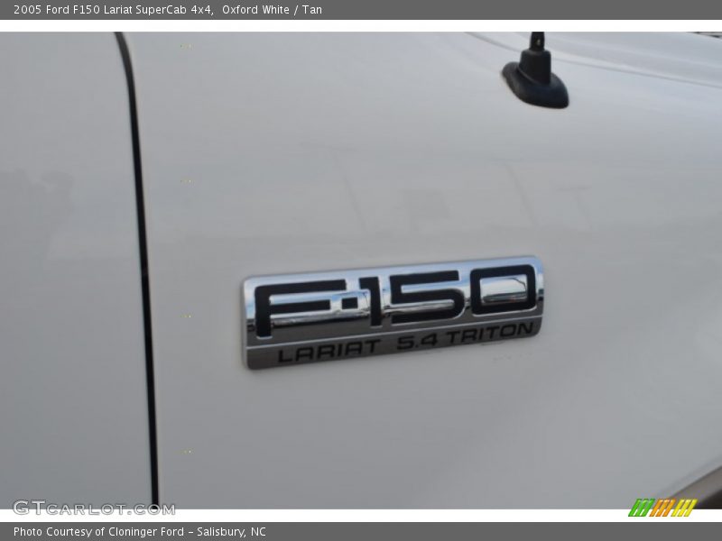 Oxford White / Tan 2005 Ford F150 Lariat SuperCab 4x4