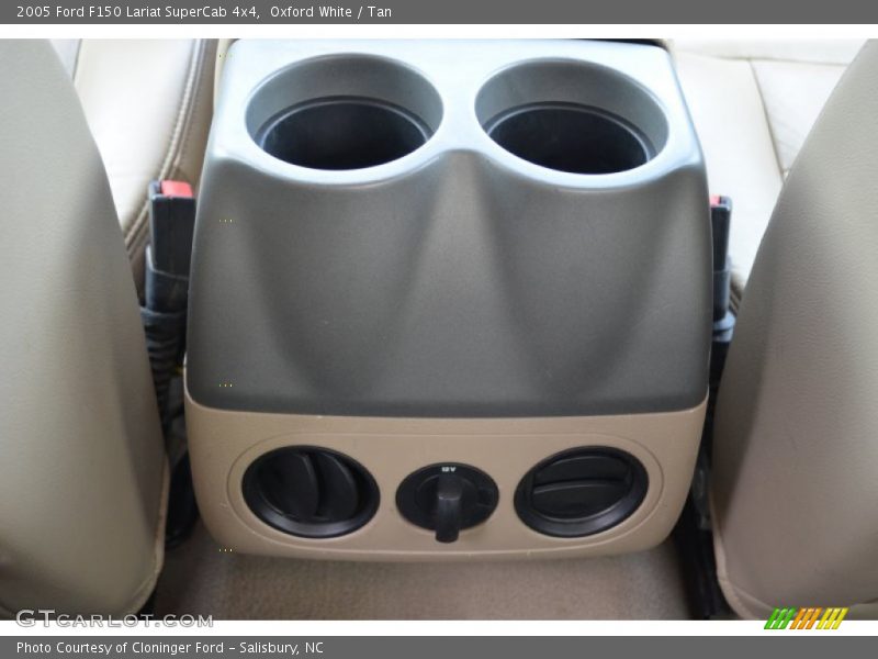 Oxford White / Tan 2005 Ford F150 Lariat SuperCab 4x4