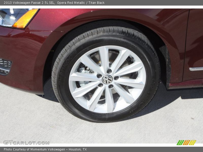  2013 Passat 2.5L SEL Wheel