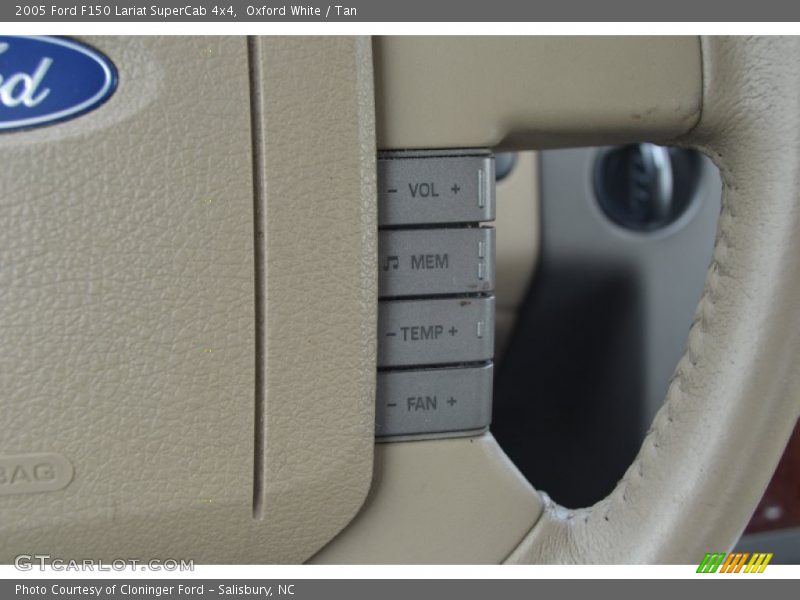 Oxford White / Tan 2005 Ford F150 Lariat SuperCab 4x4
