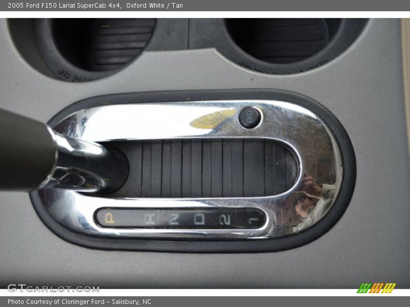 Oxford White / Tan 2005 Ford F150 Lariat SuperCab 4x4