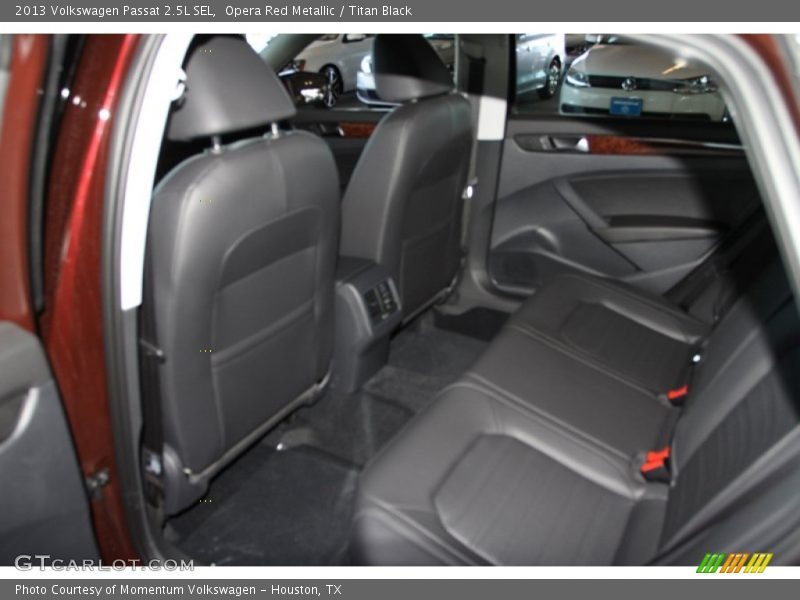 Opera Red Metallic / Titan Black 2013 Volkswagen Passat 2.5L SEL