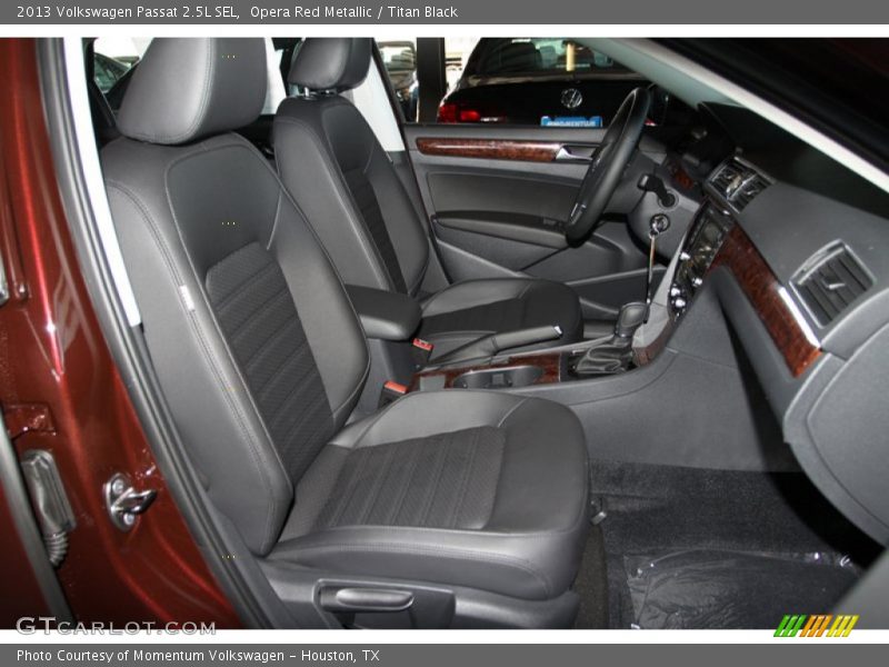 Opera Red Metallic / Titan Black 2013 Volkswagen Passat 2.5L SEL