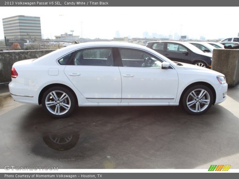 Candy White / Titan Black 2013 Volkswagen Passat V6 SEL