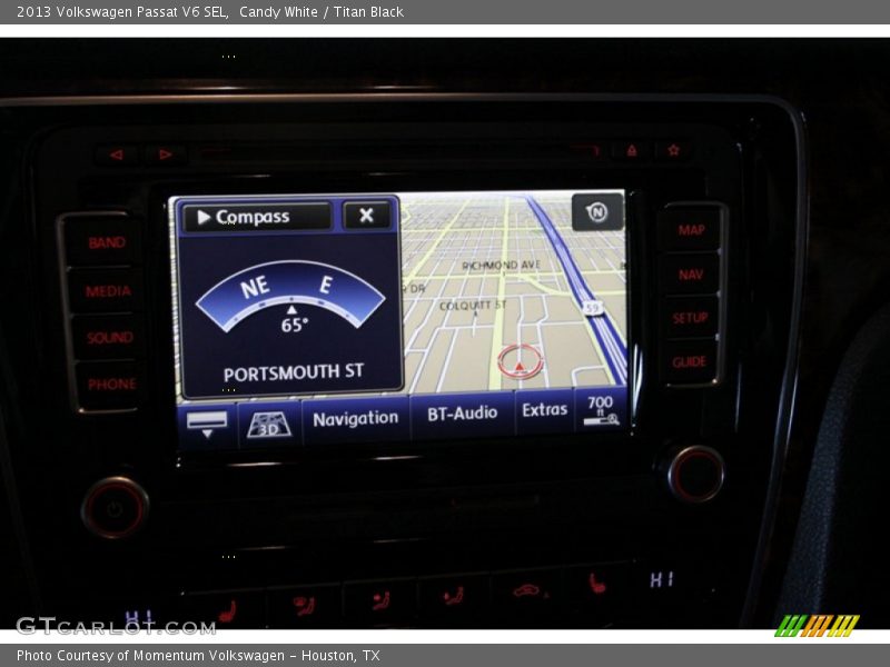 Candy White / Titan Black 2013 Volkswagen Passat V6 SEL