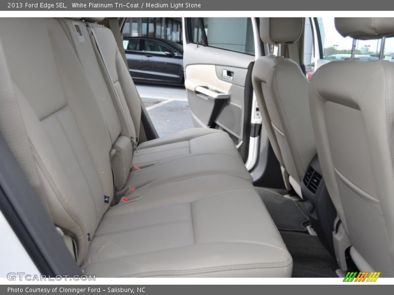 White Platinum Tri-Coat / Medium Light Stone 2013 Ford Edge SEL
