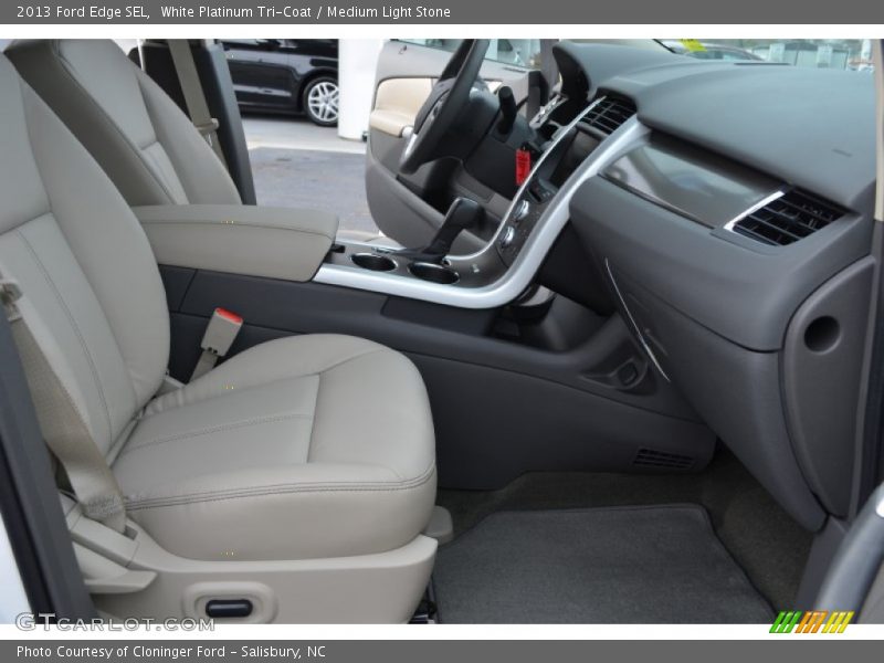 White Platinum Tri-Coat / Medium Light Stone 2013 Ford Edge SEL
