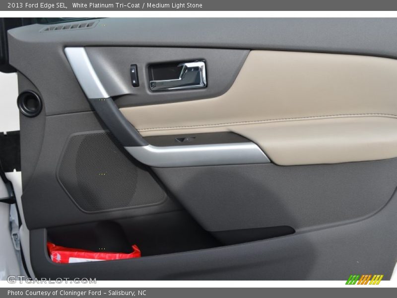 White Platinum Tri-Coat / Medium Light Stone 2013 Ford Edge SEL