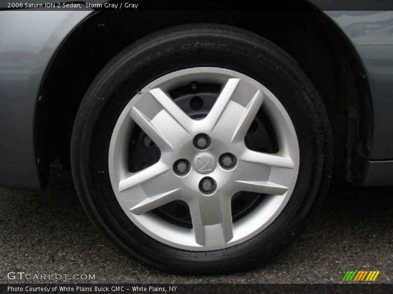  2006 ION 2 Sedan Wheel