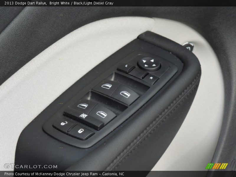Bright White / Black/Light Diesel Gray 2013 Dodge Dart Rallye