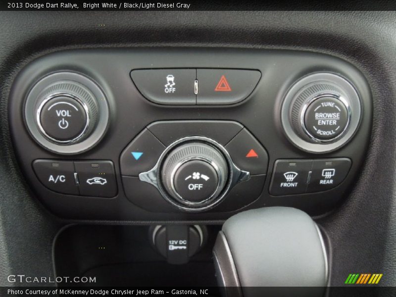 Bright White / Black/Light Diesel Gray 2013 Dodge Dart Rallye