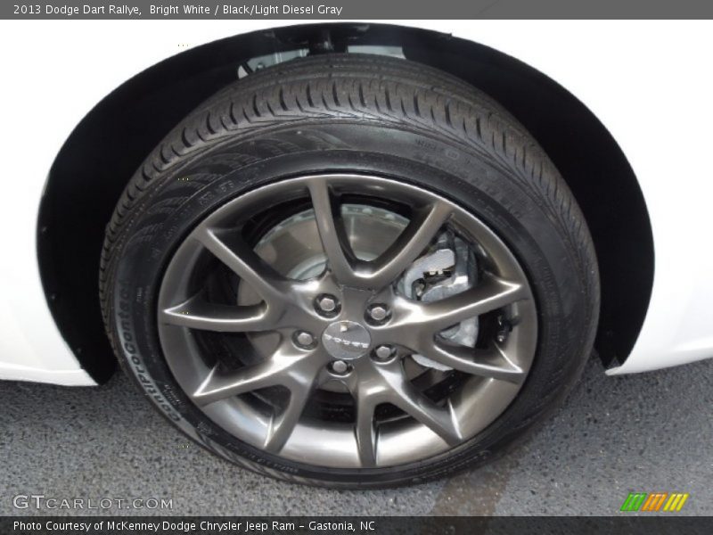 Bright White / Black/Light Diesel Gray 2013 Dodge Dart Rallye