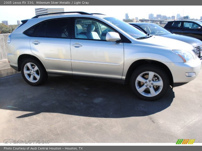 Millenium Silver Metallic / Light Gray 2005 Lexus RX 330