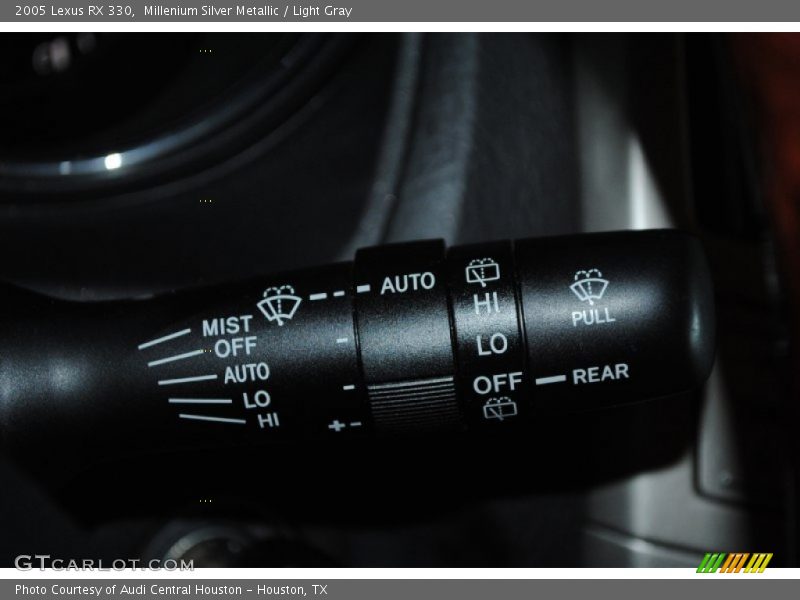 Millenium Silver Metallic / Light Gray 2005 Lexus RX 330