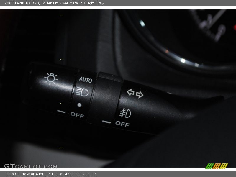 Millenium Silver Metallic / Light Gray 2005 Lexus RX 330