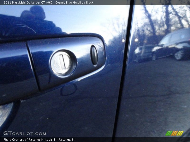Cosmic Blue Metallic / Black 2011 Mitsubishi Outlander GT AWD