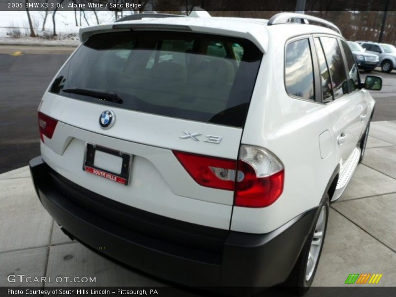 Alpine White / Sand Beige 2005 BMW X3 3.0i