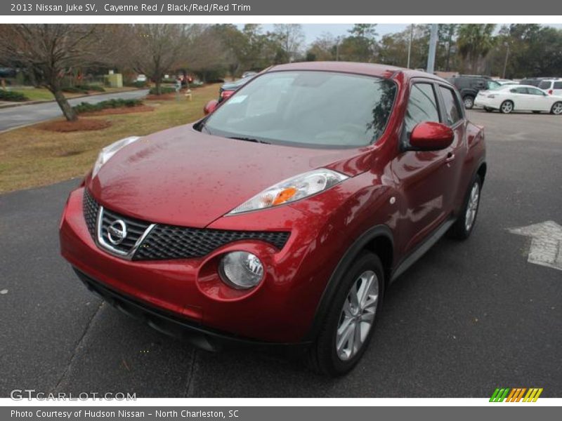 Cayenne Red / Black/Red/Red Trim 2013 Nissan Juke SV