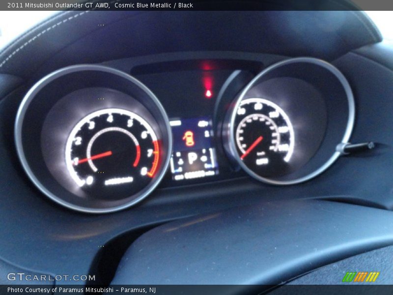 Cosmic Blue Metallic / Black 2011 Mitsubishi Outlander GT AWD