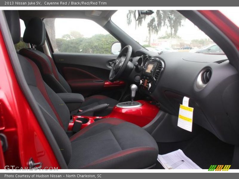  2013 Juke SV Black/Red/Red Trim Interior