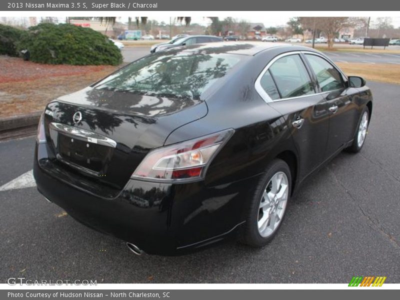 Super Black / Charcoal 2013 Nissan Maxima 3.5 S
