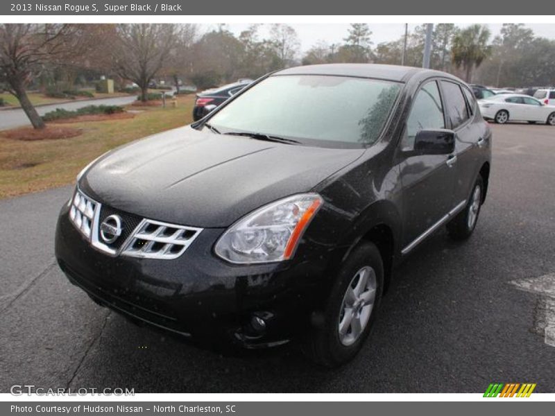 Super Black / Black 2013 Nissan Rogue S