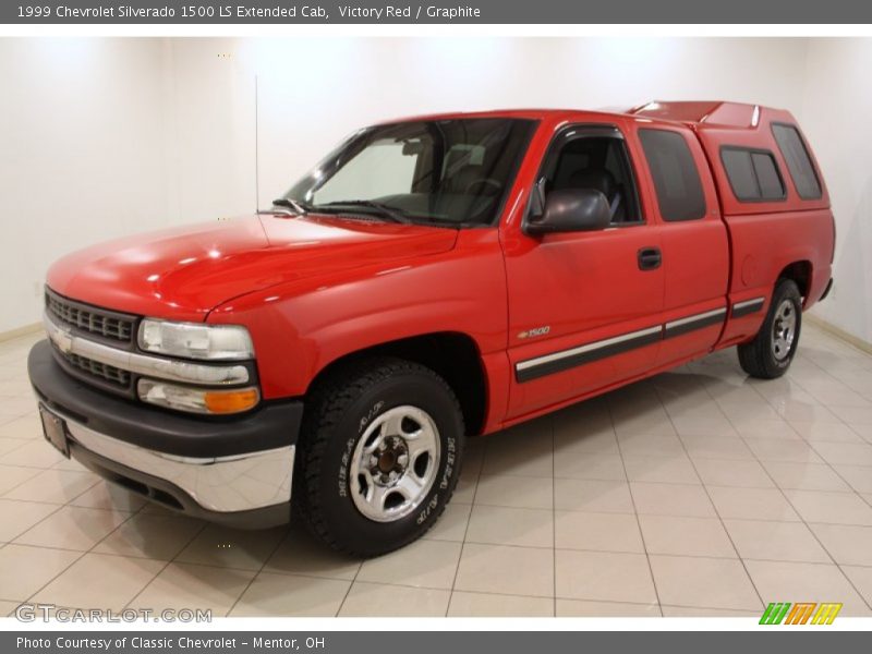 Victory Red / Graphite 1999 Chevrolet Silverado 1500 LS Extended Cab