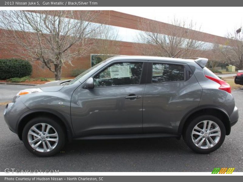 Gun Metallic / Black/Silver Trim 2013 Nissan Juke S