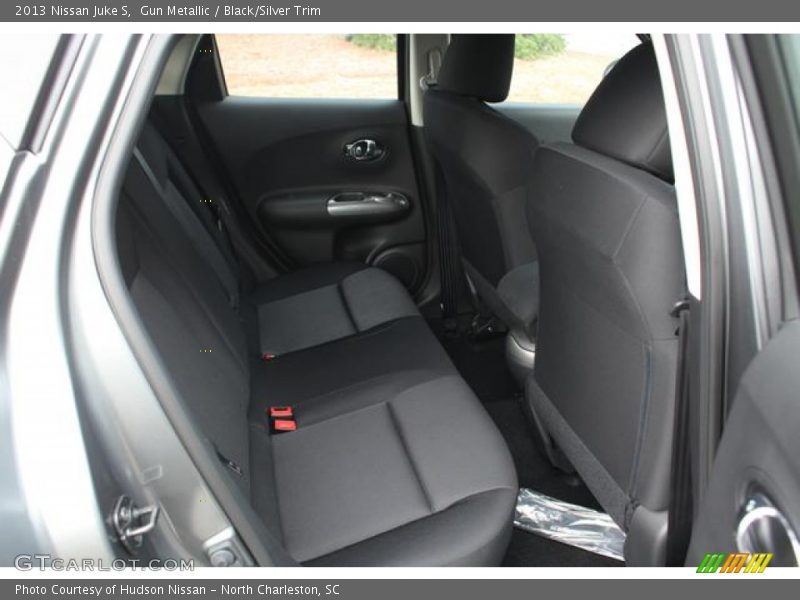 Gun Metallic / Black/Silver Trim 2013 Nissan Juke S