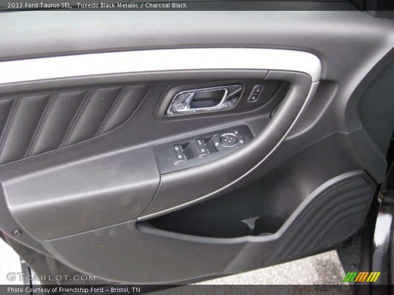 Tuxedo Black Metallic / Charcoal Black 2013 Ford Taurus SEL