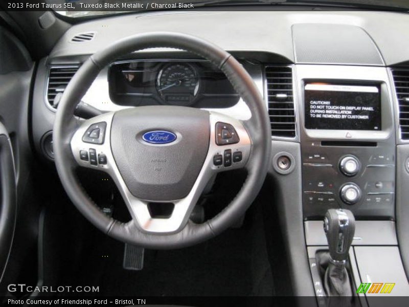 Tuxedo Black Metallic / Charcoal Black 2013 Ford Taurus SEL