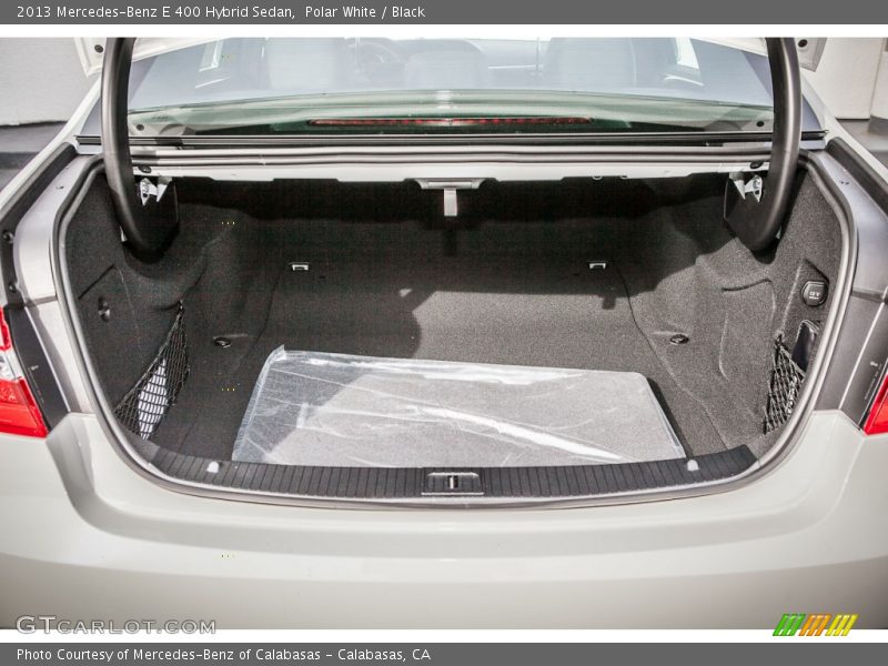  2013 E 400 Hybrid Sedan Trunk