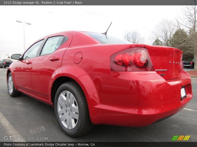 Redline 2-Coat Pearl / Black 2013 Dodge Avenger SE