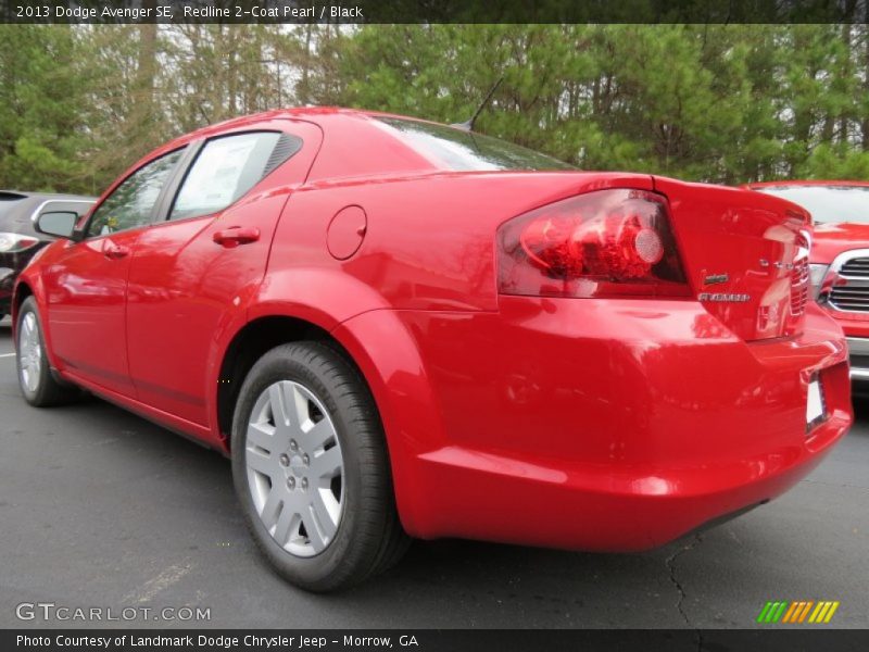Redline 2-Coat Pearl / Black 2013 Dodge Avenger SE