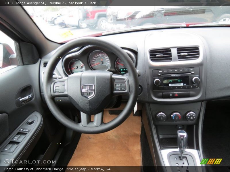 Redline 2-Coat Pearl / Black 2013 Dodge Avenger SE